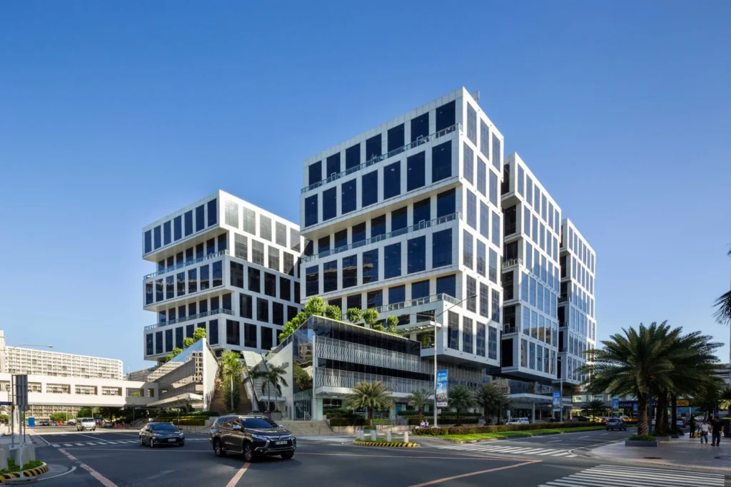 FiveE-com Center — Mall of Asia Complex, Pasay City 